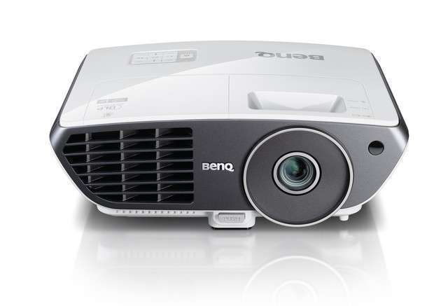 Eladó Már csak volt!!! BenQ W700 Cinema projektor (DLP; 3D, 720p, 2200 AL, 10.000:1,1,1x, 6000h(Eco), 1 - olcsó, Új Eladó Már csak volt!!! - Miskolc ( Borsod-Abaúj-Zemplén ) fotó