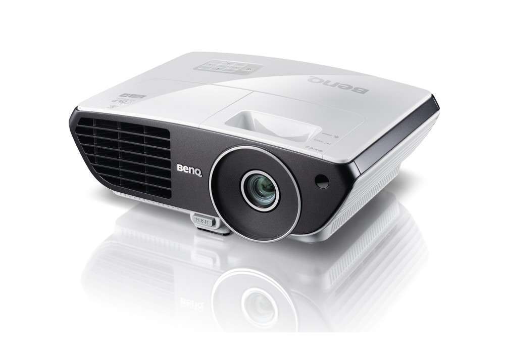 Eladó Már csak volt!!! Benq W700Plus 720p 2300L HDMI házimozi DLP 3D projektor - olcsó, Új Eladó Már csak volt!!! - Miskolc ( Borsod-Abaúj-Zemplén ) fotó