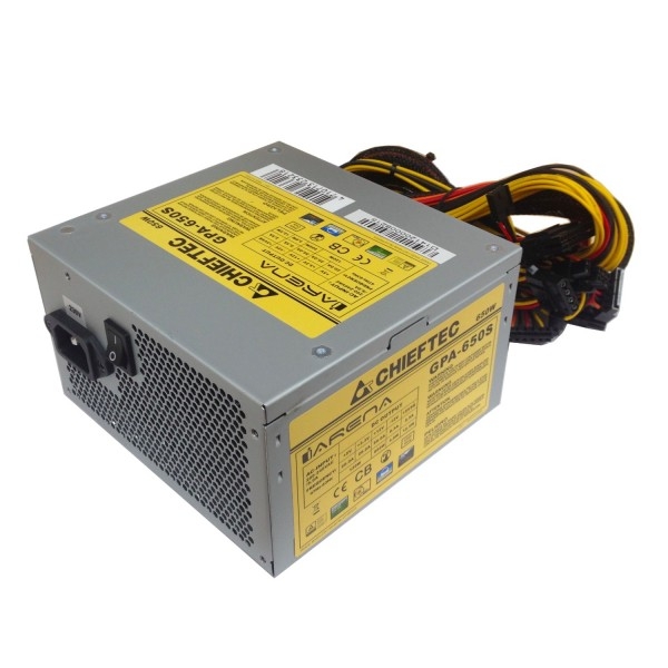 Eladó Már csak volt!!! 650W Tápegység 12cm ATX OEM Chieftec iARENA - olcsó, Új Eladó Már csak volt!!! - Miskolc ( Borsod-Abaúj-Zemplén ) fotó