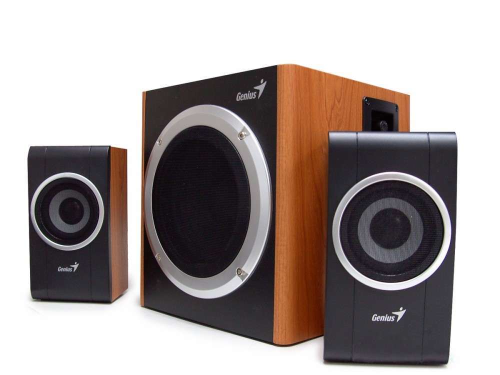 Eladó Már csak volt!!! Genius  hangfal SW-HF1200, 2.1, fadobozos ( Szervizben 2 év ) - olcsó, Új Eladó Már csak volt!!! - Miskolc ( Borsod-Abaúj-Zemplén ) fotó