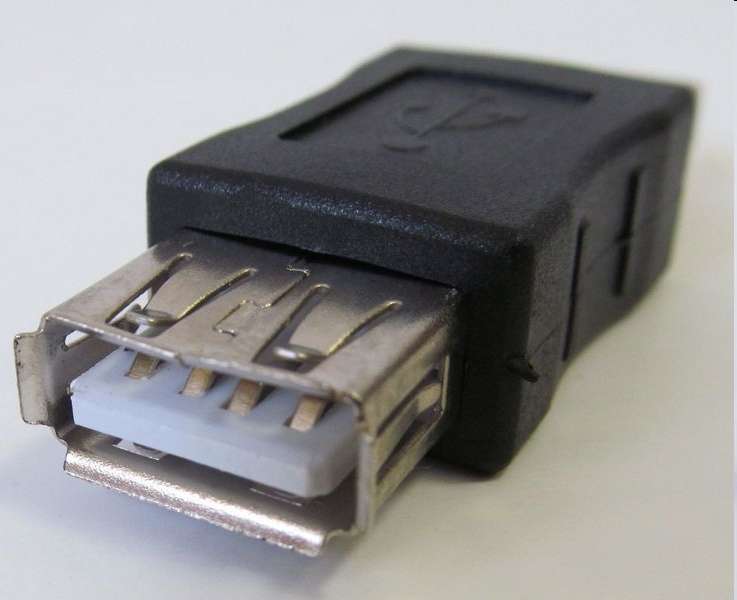 Eladó Már csak volt!!! Kolink USB 2.0 fordító A A, M F - olcsó, Új Eladó Már csak volt!!! - Miskolc ( Borsod-Abaúj-Zemplén ) fotó