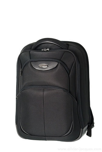 Eladó Már csak volt!!! Samsonite Pro-Tect Laptop Backpack 15.6" fekete - olcsó, Új Eladó Már csak volt!!! - Miskolc ( Borsod-Abaúj-Zemplén ) fotó